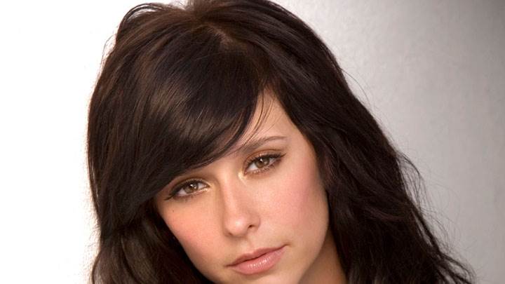 Jennifer Love Hewitt Wet Lips Face Closeup